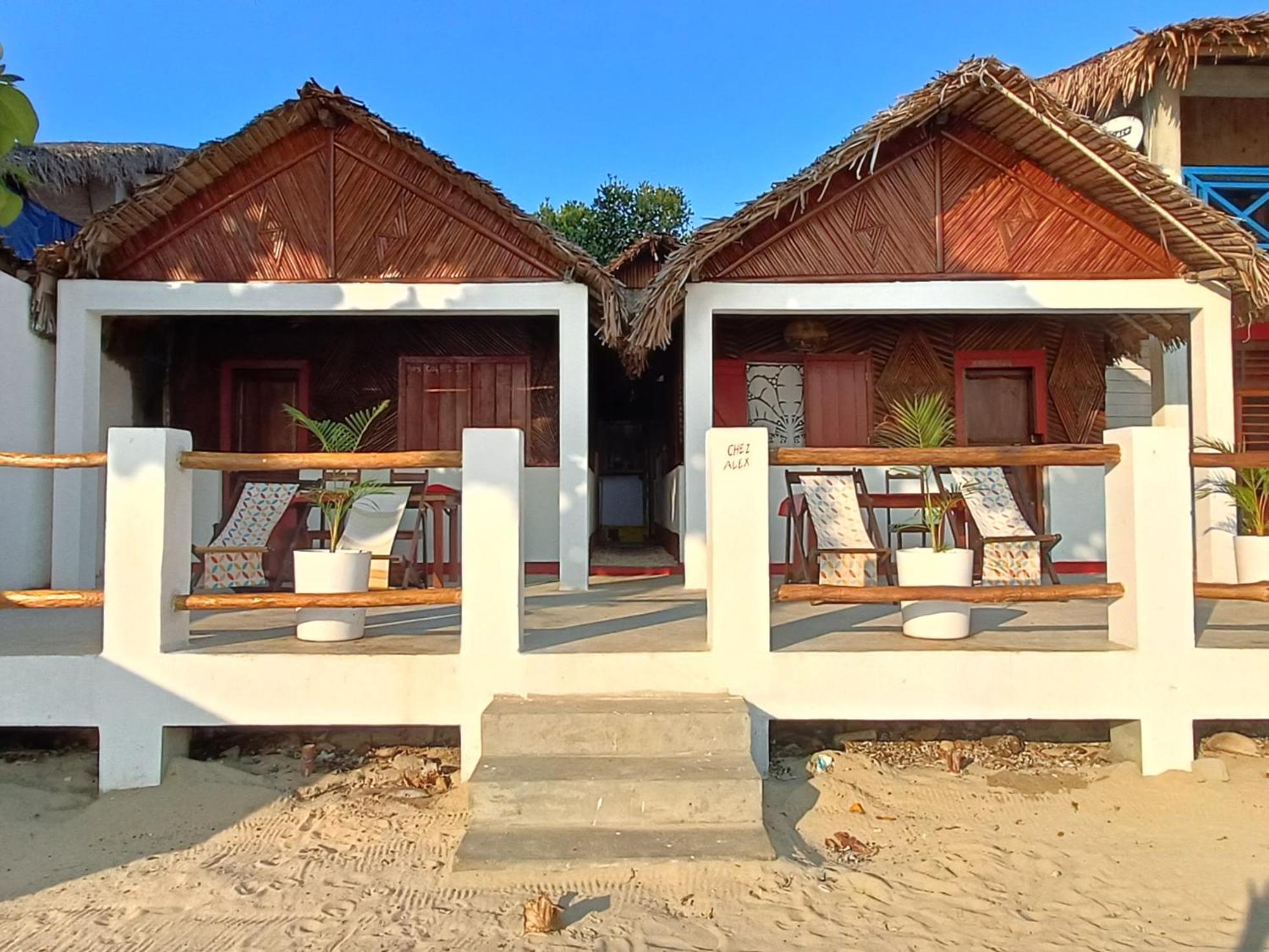 Chez Alex Bed & Breakfast Nosy-Be Ngoại thất bức ảnh