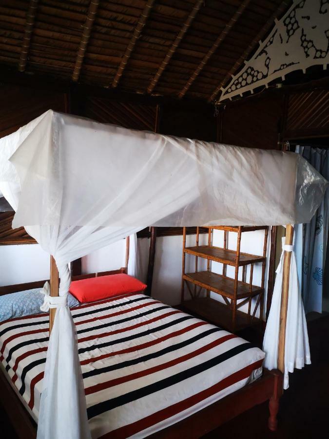 Chez Alex Bed & Breakfast Nosy-Be Ngoại thất bức ảnh