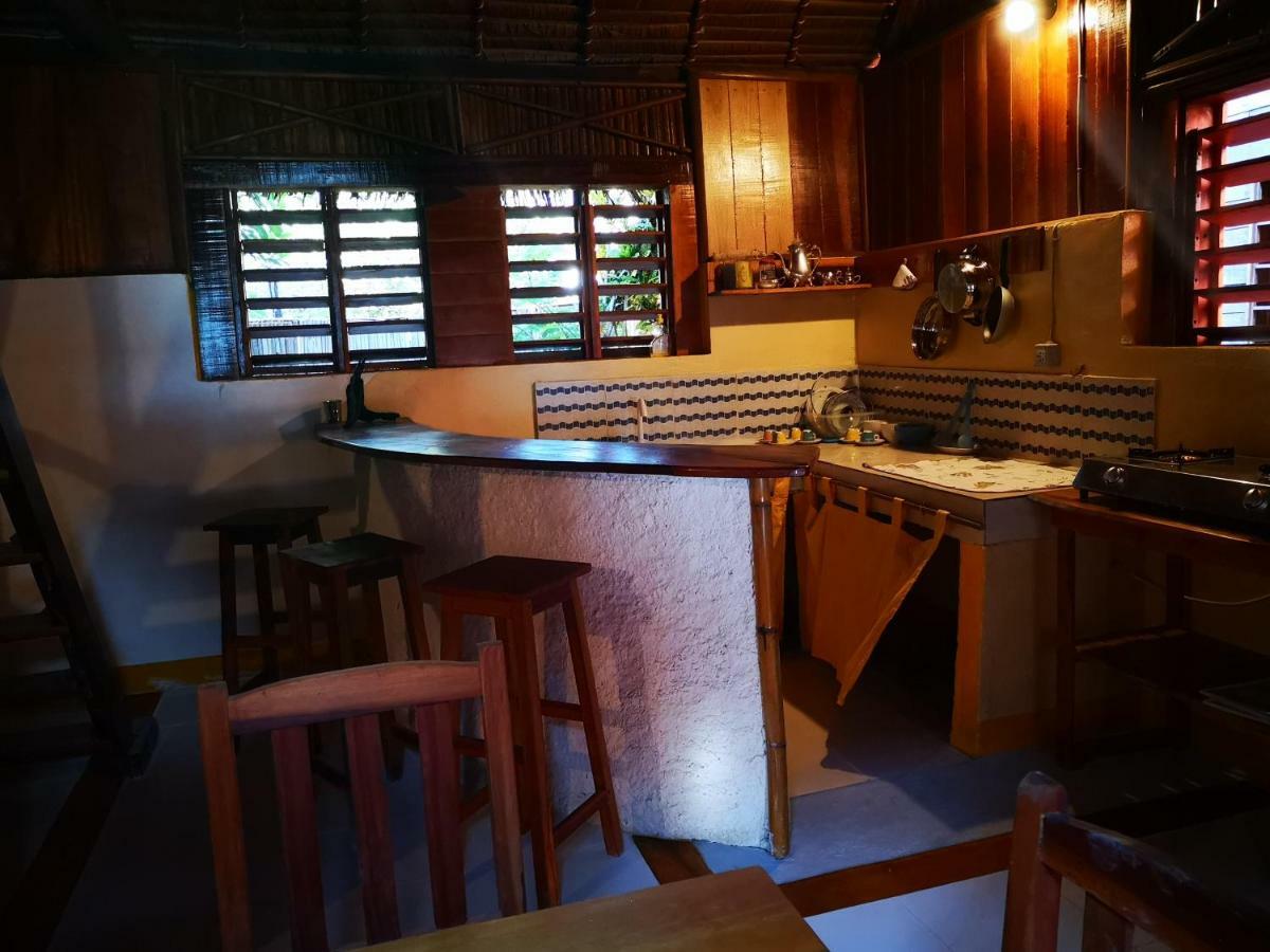 Chez Alex Bed & Breakfast Nosy-Be Ngoại thất bức ảnh